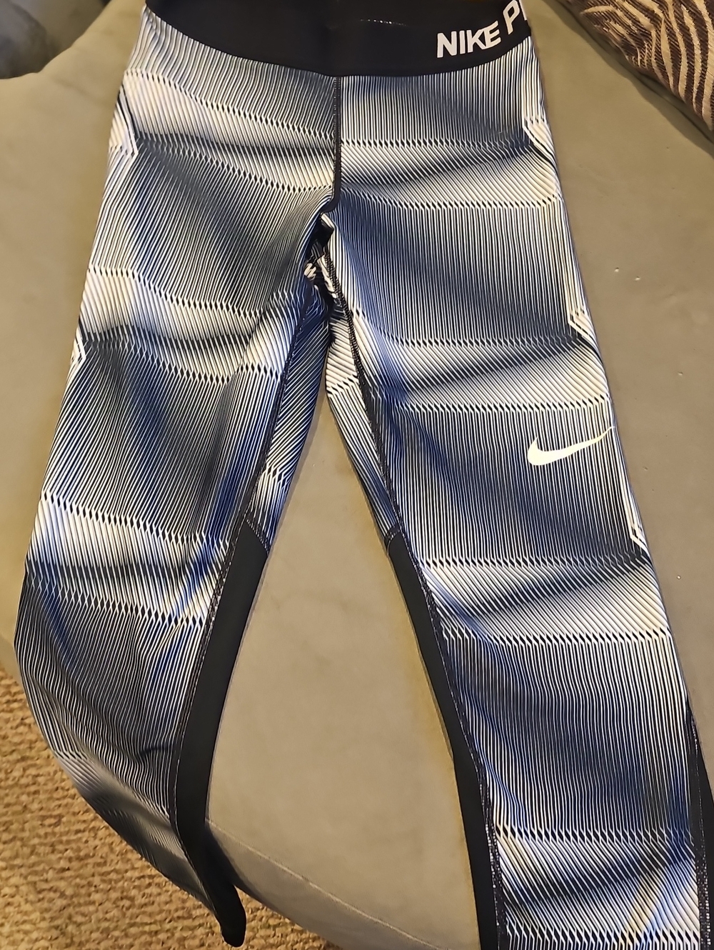 Nike Girls Navy and White Patterned Athletic Leggings